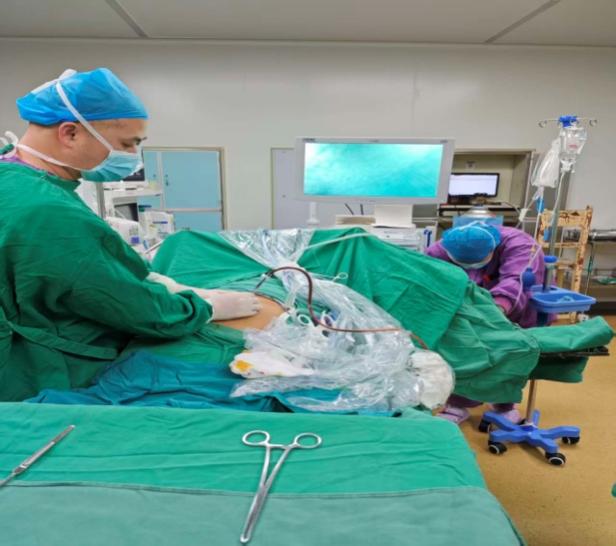 【医疗技术】玉林市红十字会医院成功完成复杂泌尿系多脏器恶性肿瘤根治术