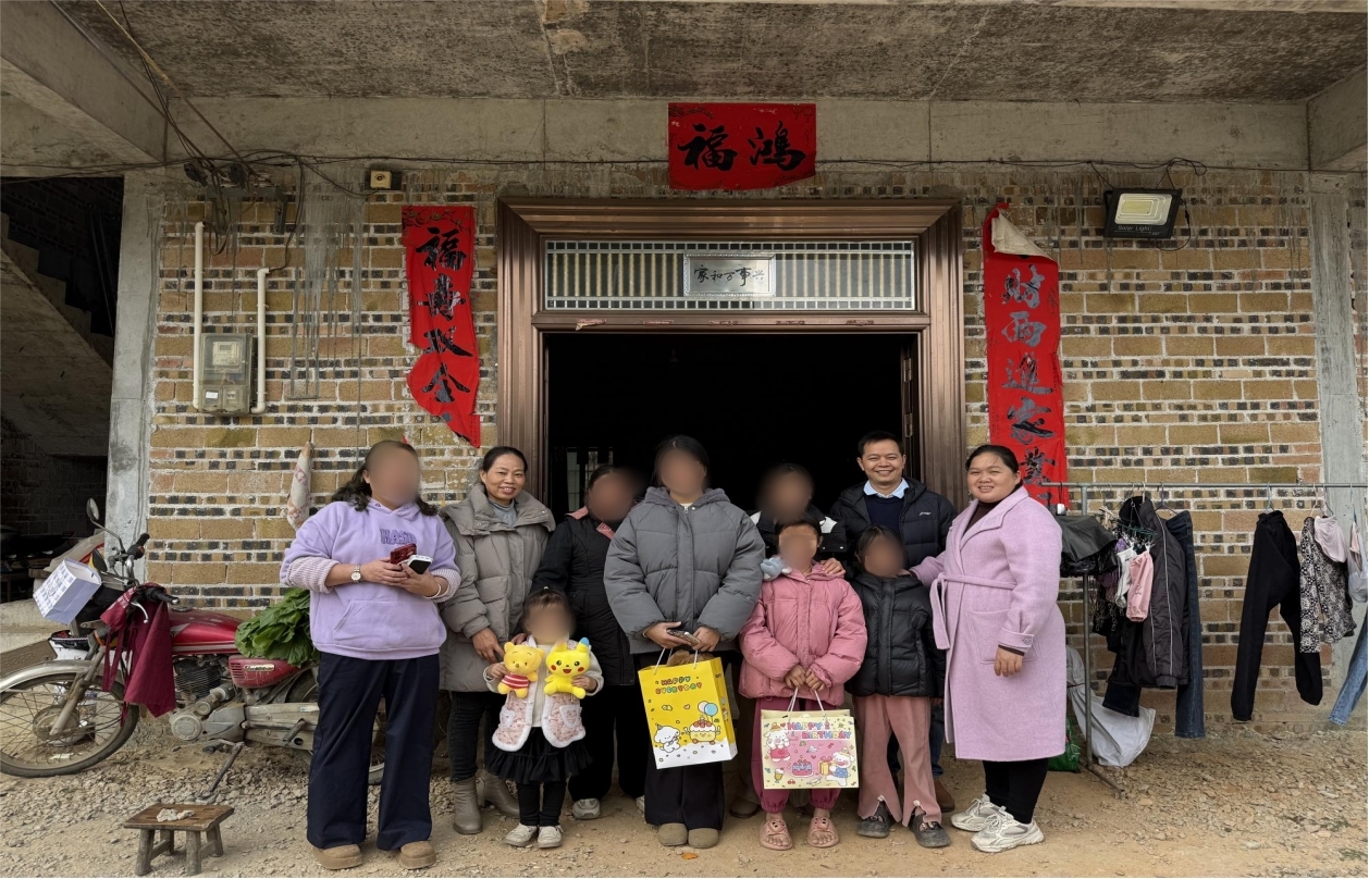 【暖医故事】关爱延续 温暖到家——玉林市红十字会医院开展白血病康复患儿家访活动